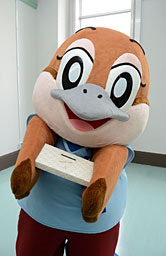 こどもの読書週間 もずやん、啓発キャラに