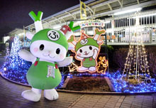 ふっかちゃんイルミネーションも登場　ＪＲ深谷駅前、クリスマス色に