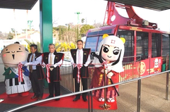 「出世法師直虎ちゃん」をデザインしたゴンドラ運行