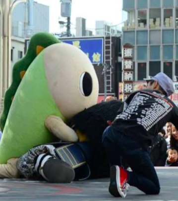 高円寺で「高円寺フェス」20周年 約300店参加、ゆるキャラプロレスも